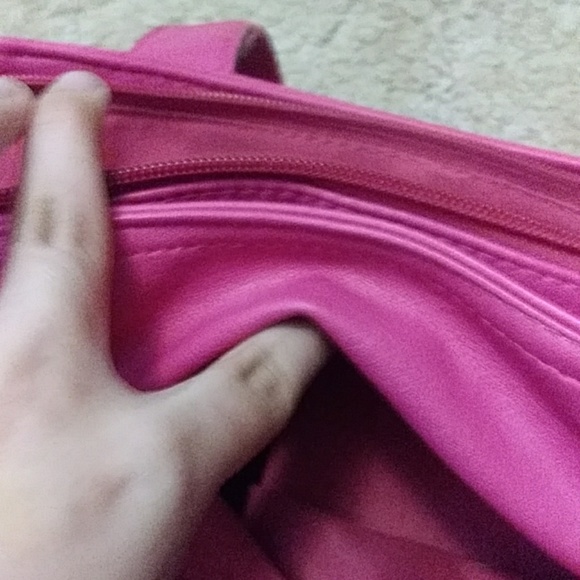 Purse - Picture 3 of 7